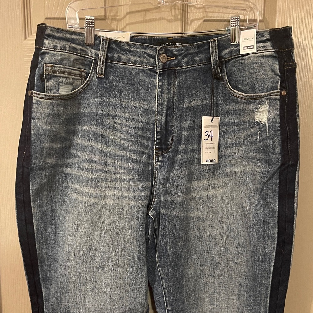 NWT Judy Blue Dark Wash High Rise Straight Leg Minimally Distressed Jeans, 20W - Picture 3 of 9
